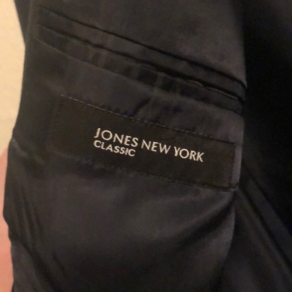 Men’s suit with coat and it’s  (L/XL) - Picture 2 of 2